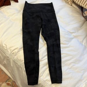 Lulu Wunder Under Legging luxetreme